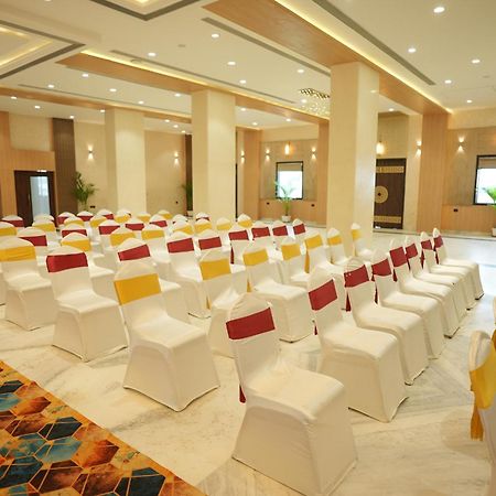 Palak Palace Hotels And Resort Bhopal Exteriör bild
